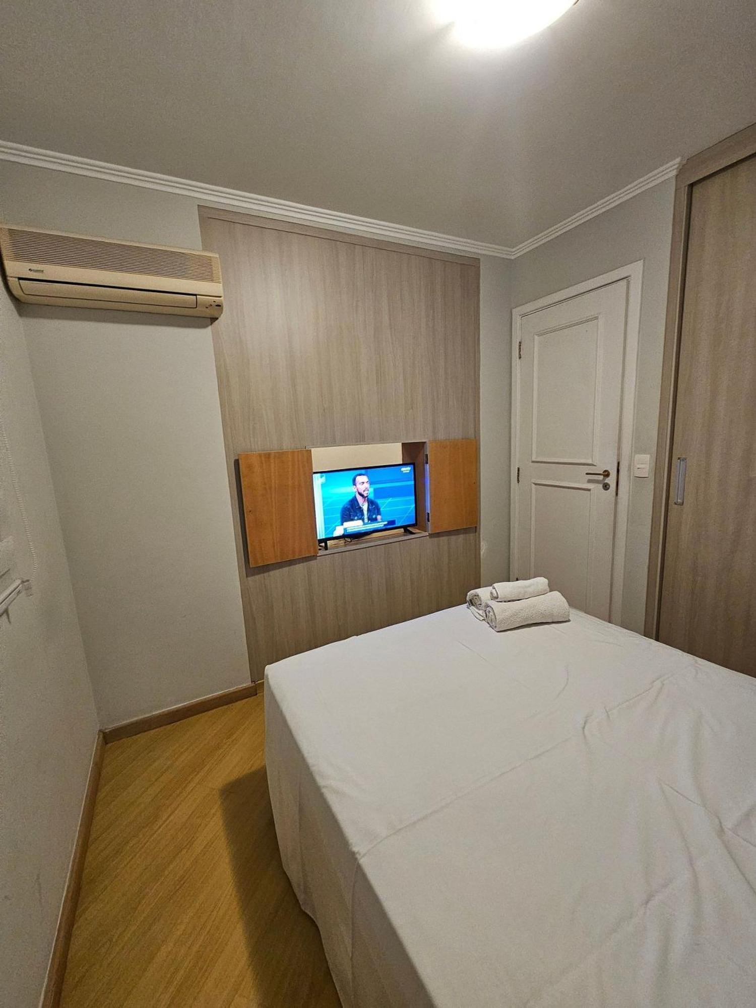 Flat Apart/Hotel Com Uma Suite E Cozinha Completa Sao Paulo Bagian luar foto